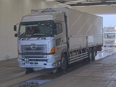 Hino PROFIA