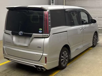 Toyota ESQUIRE