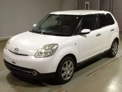 Mazda VERISA