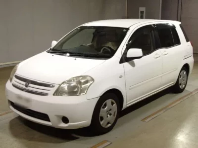 Toyota RAUM