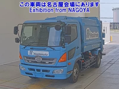 Hino TRUCK