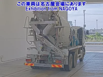Hino TRUCK