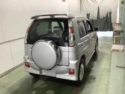 Daihatsu TERIOS KID