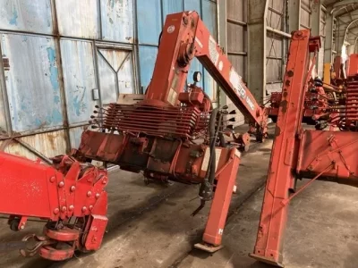 OTHERS UNIC CRANE