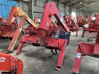 OTHERS UNIC CRANE