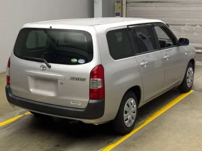 Toyota SUCCEED