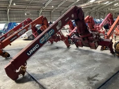 OTHERS UNIC CRANE