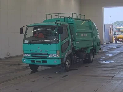 Mitsubishi FUSO FIGHTER