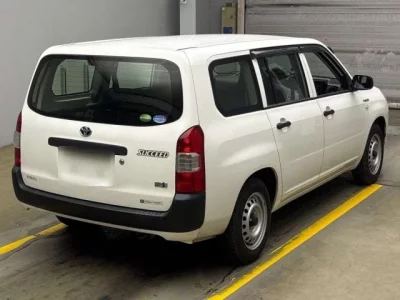 Toyota SUCCEED