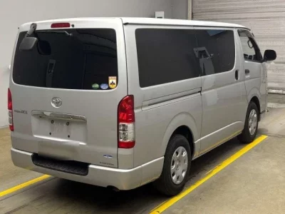 Toyota REGIUS ACE VAN