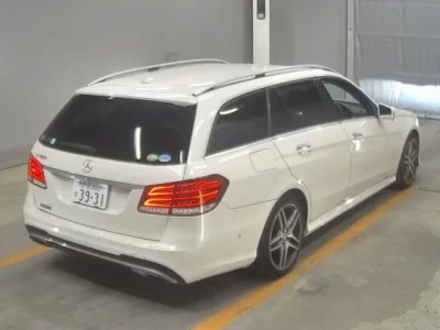 Mercedes-Benz E CLASS WAGON