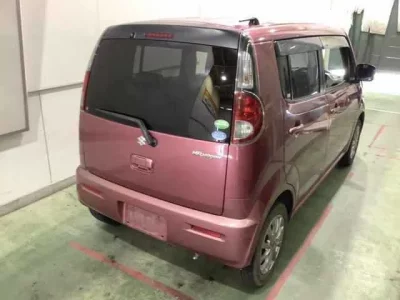 Suzuki MRWAGON