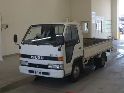 Isuzu ELF