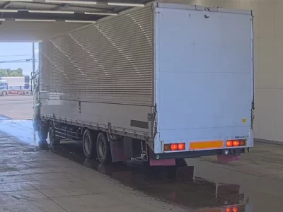 Hino TRUCK