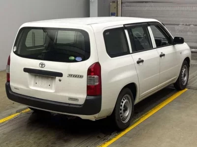 Toyota SUCCEED