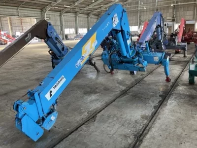 TADANO CRANE