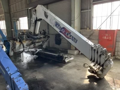 TADANO CRANE