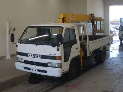 Isuzu ELF