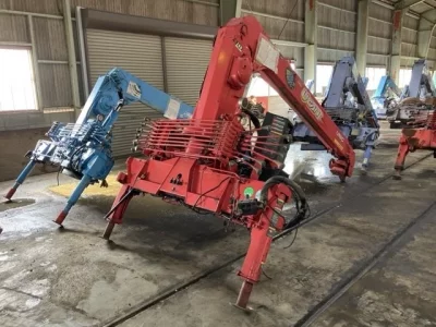 OTHERS UNIC CRANE