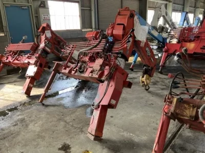 OTHERS UNIC CRANE