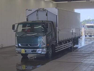 Mitsubishi FUSO FIGHTER