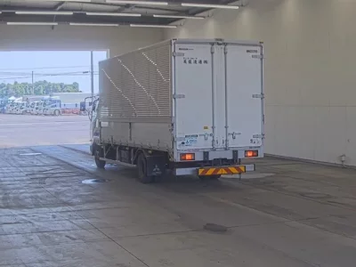 Mitsubishi FUSO FIGHTER