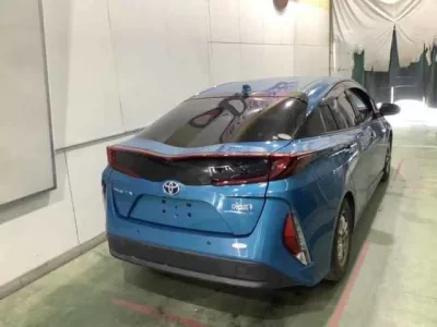 Toyota PRIUS PHV