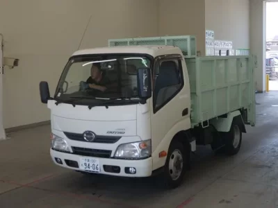Hino DUTRO