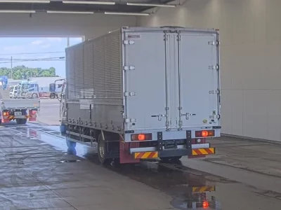 Mitsubishi FUSO FIGHTER