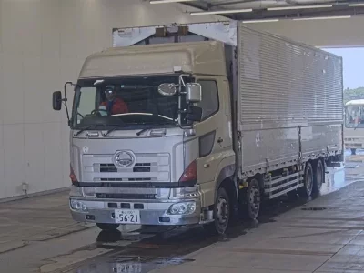 Hino PROFIA
