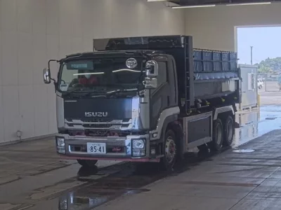 Isuzu FORWARD