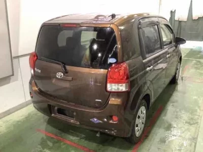 Toyota PORTE