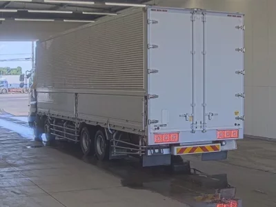Hino PROFIA