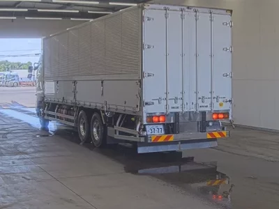 Hino PROFIA