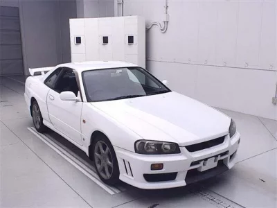 Nissan SKYLINE