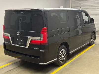 Toyota GRANACE