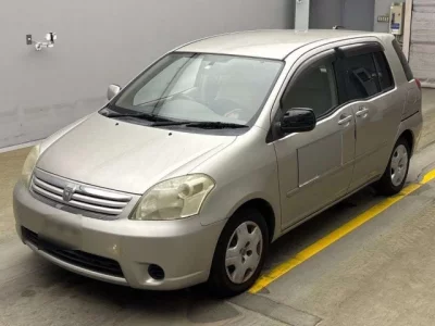 Toyota RAUM