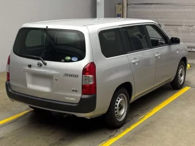 Toyota SUCCEED