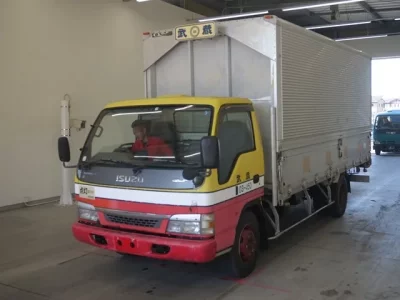 Isuzu ELF