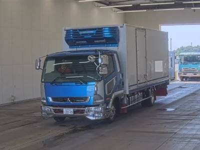 Mitsubishi FUSO FIGHTER