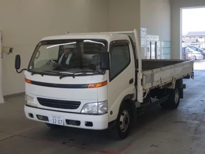 Hino DUTRO
