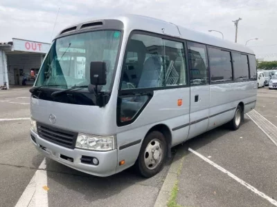 Toyota COASTER