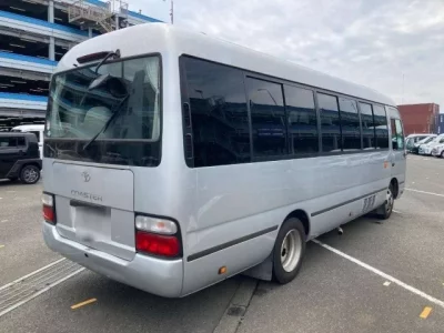 Toyota COASTER