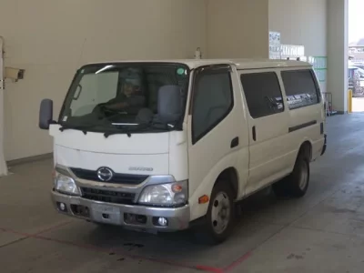 Hino DUTRO