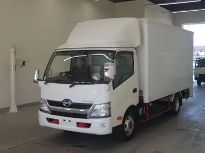 Hino DUTRO