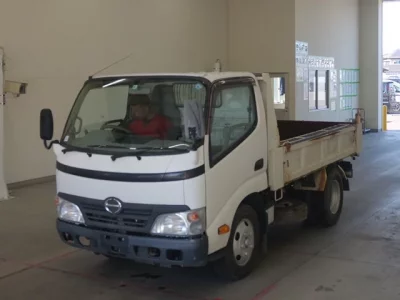 Hino DUTRO