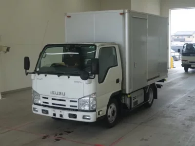 Isuzu ELF