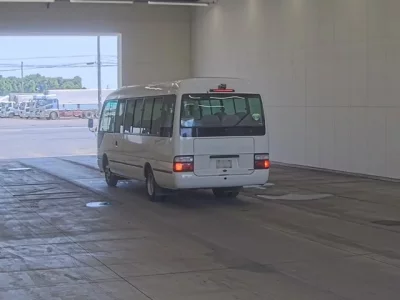 Toyota COASTER