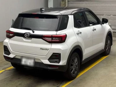 Daihatsu ROCKY
