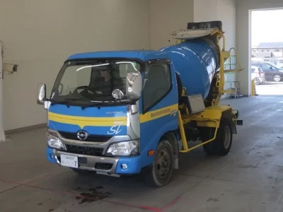 Hino DUTRO